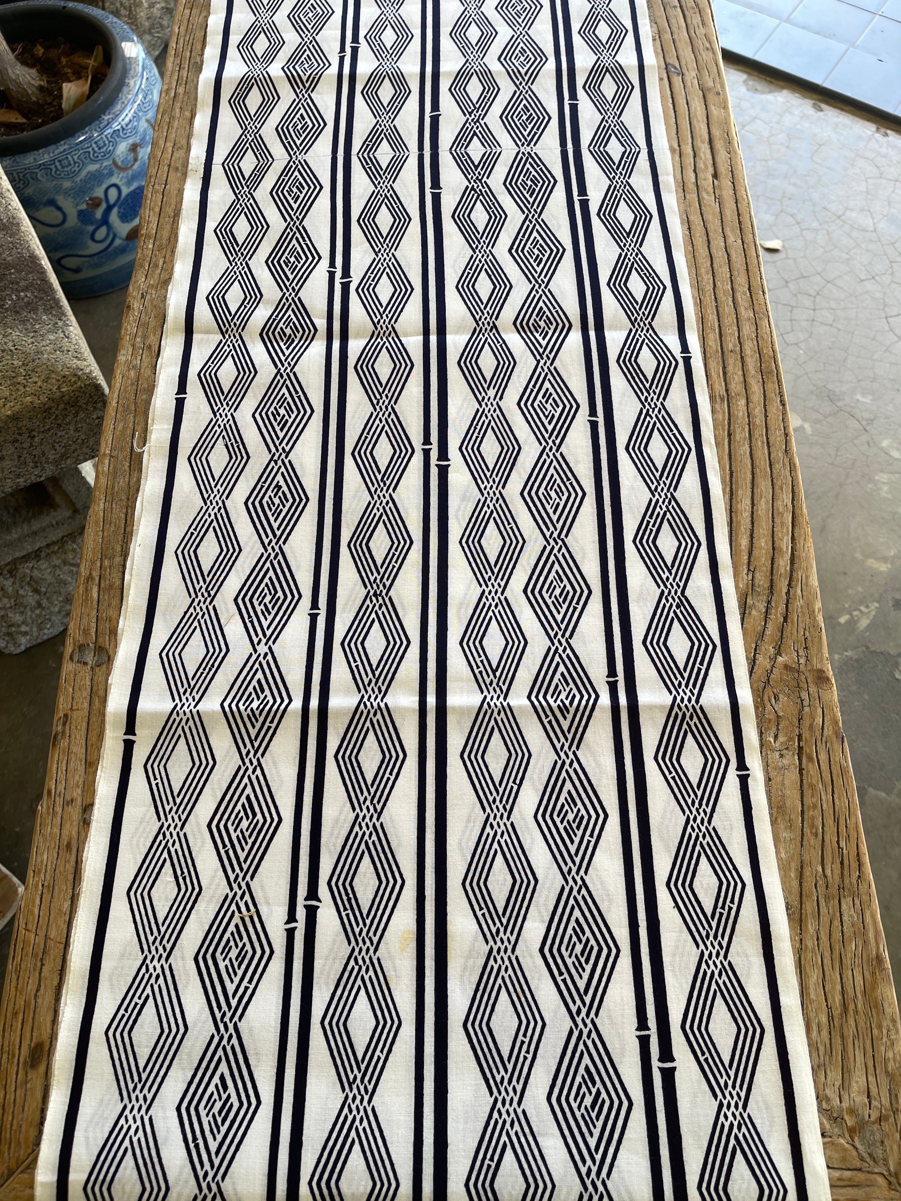 Japanese Yukata Cotton Fabric, white & Dark Navy