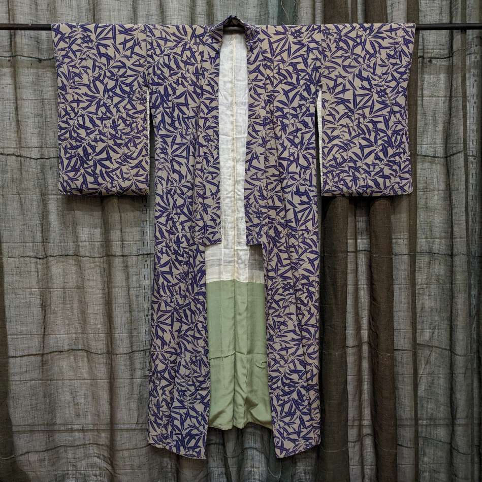 Vintage Japanese Silk Kimono with purple Bamboo leaves Pattern