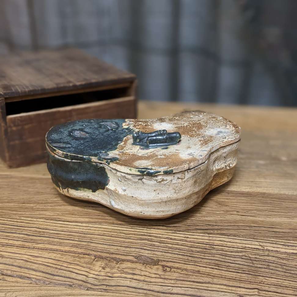 Antique Japanese Oribe Style Lidded Sweets Bowl