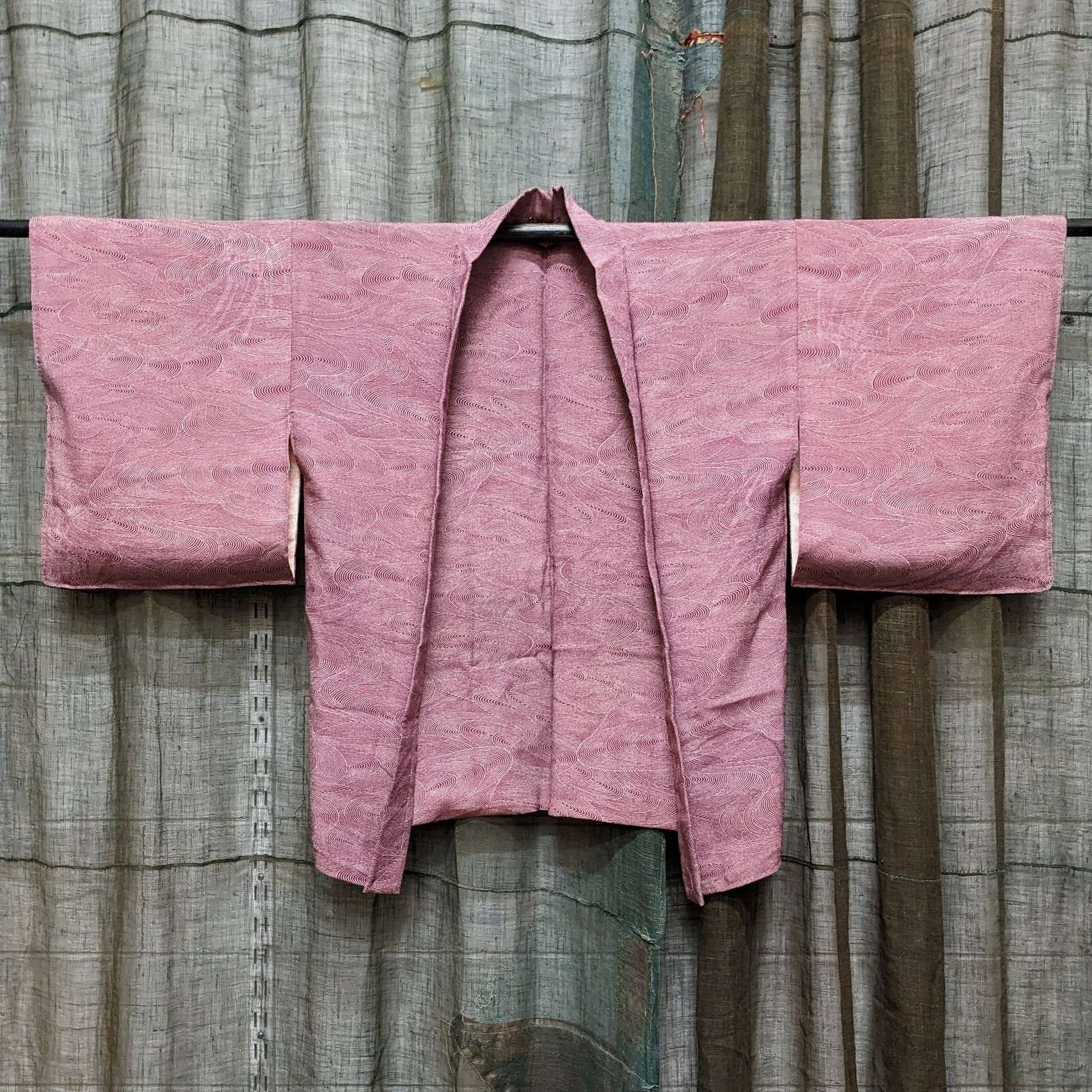 Japanese Haori-Kimono Jacket - Soft drape fabric with wave pattern
