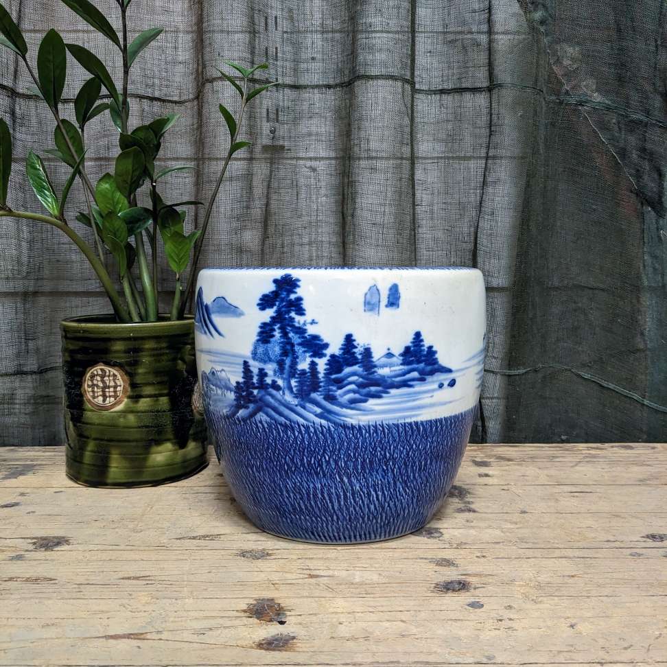 Japanes Porcelain Hibachi | c.1960