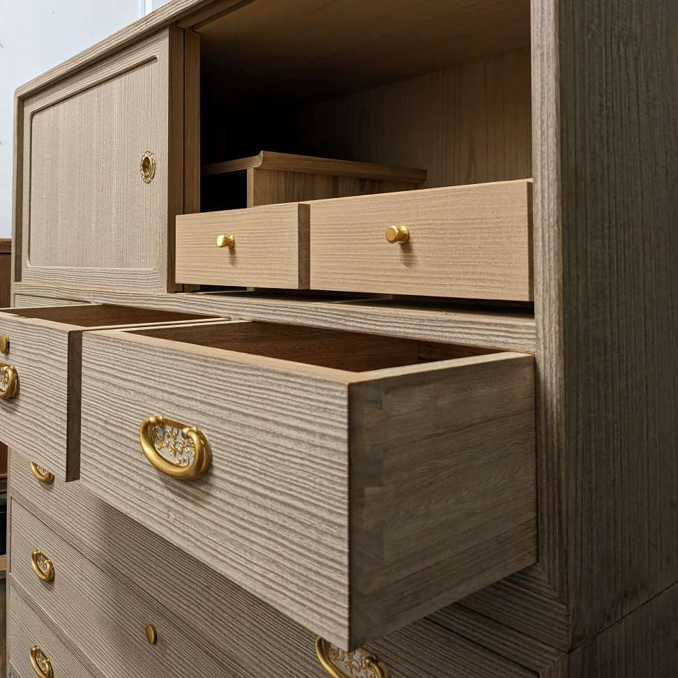 Japanese Wedding Chest of Drawers - Paulownia