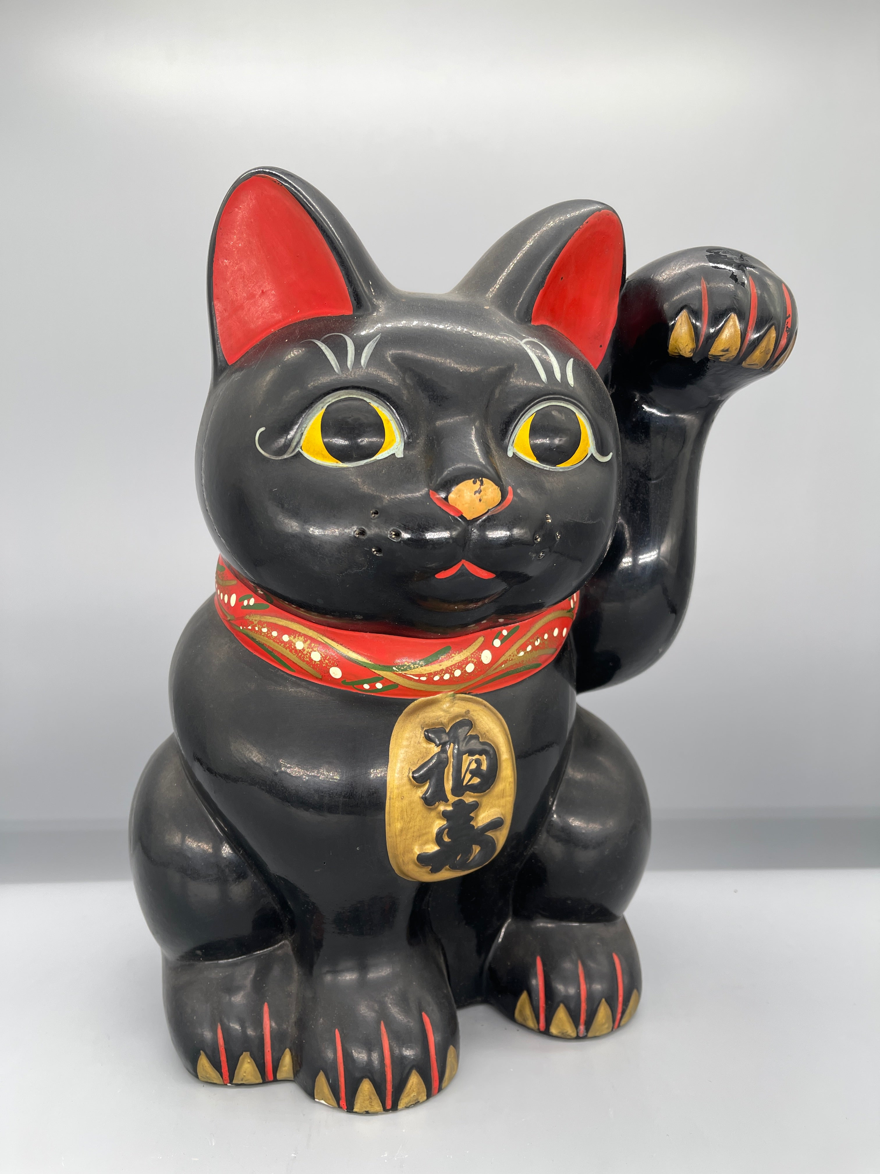 Vintage Japanese Black Ceramic Maneki Neko | c.1970