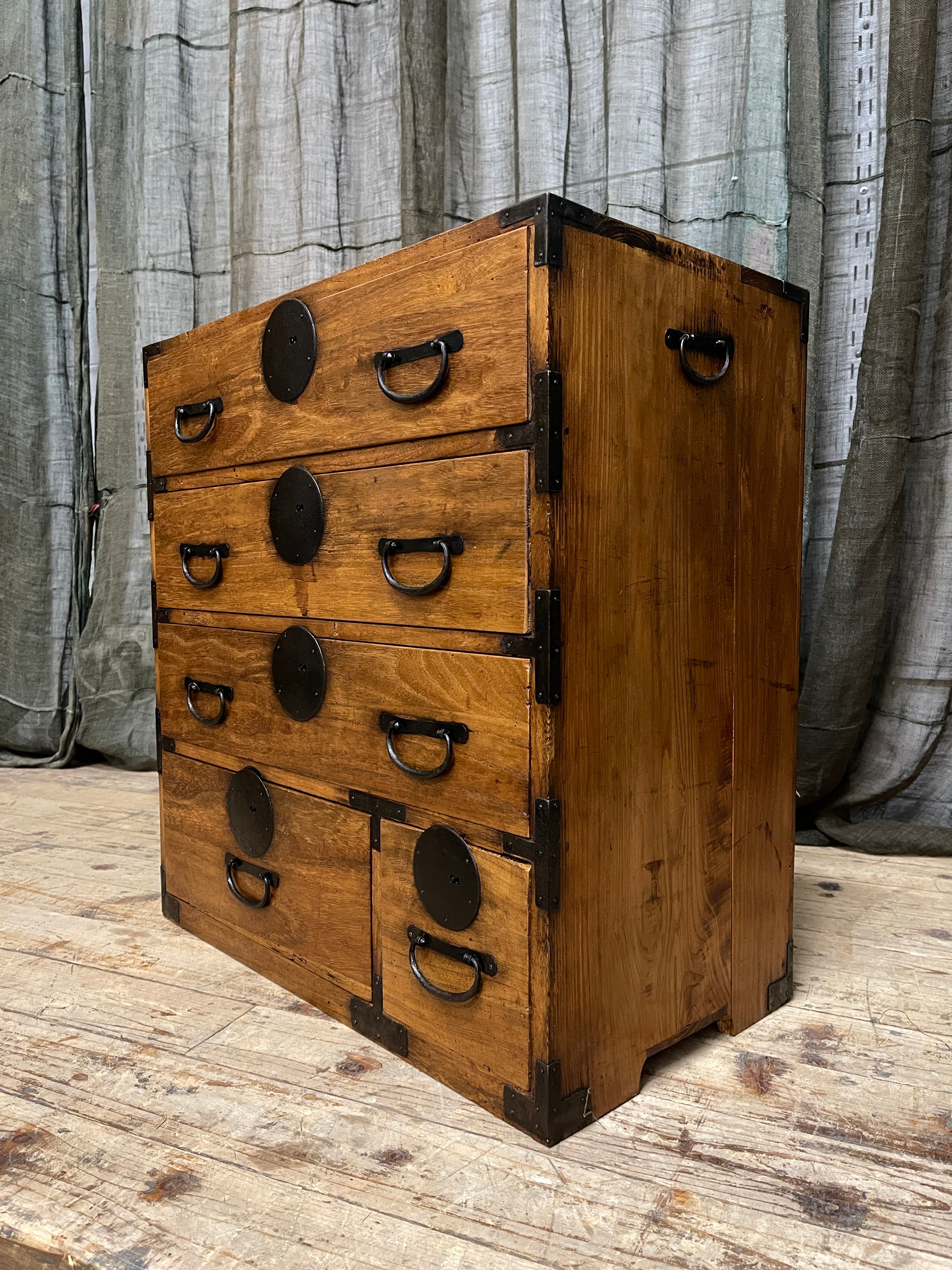 Ko Dansu, Japanese Side Cabinet - Paulownia & Cedar | Taisho
