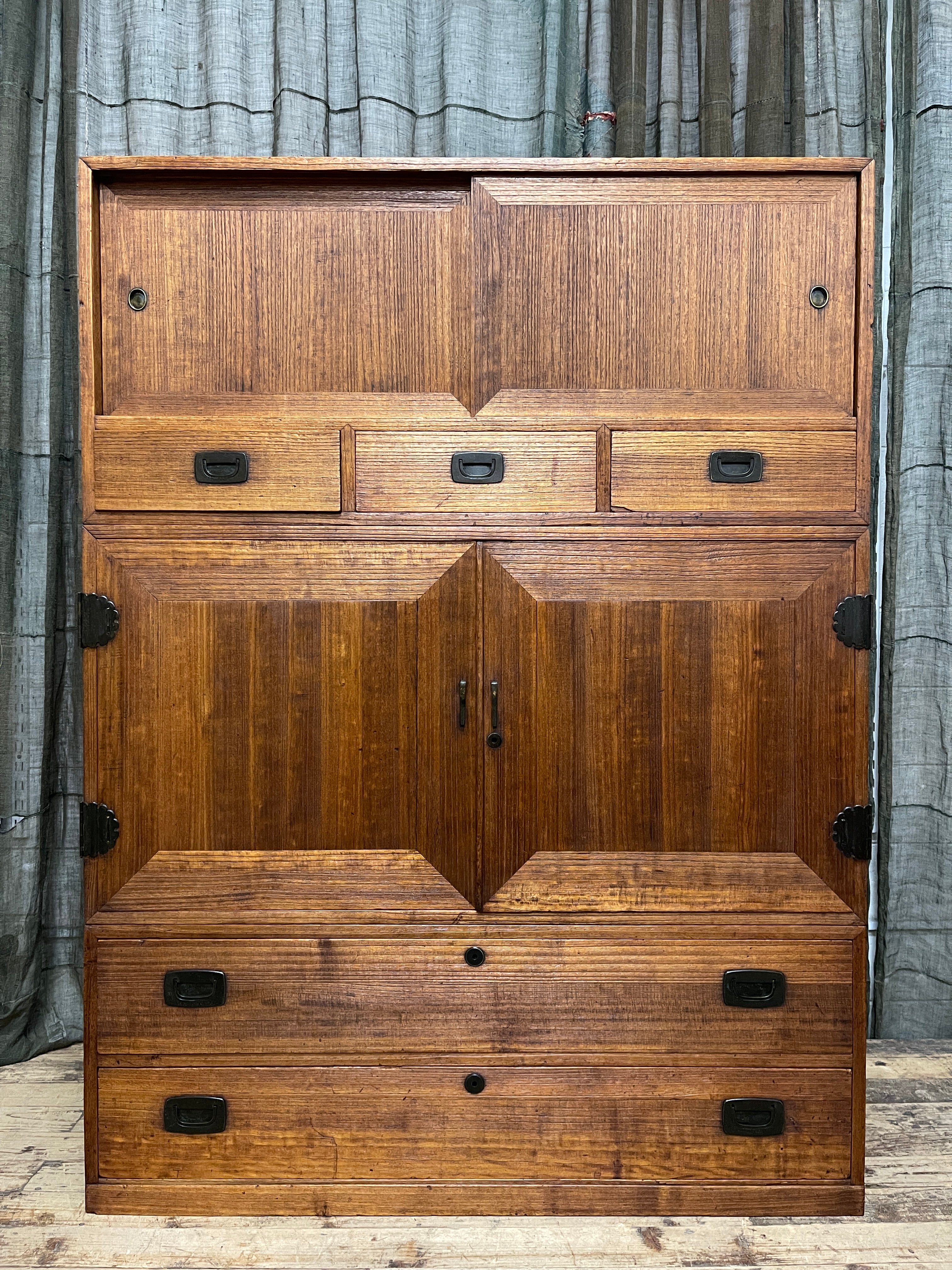 Japanese Three-Piece Kimono Chest of Drawers - Paulownia | Showa
