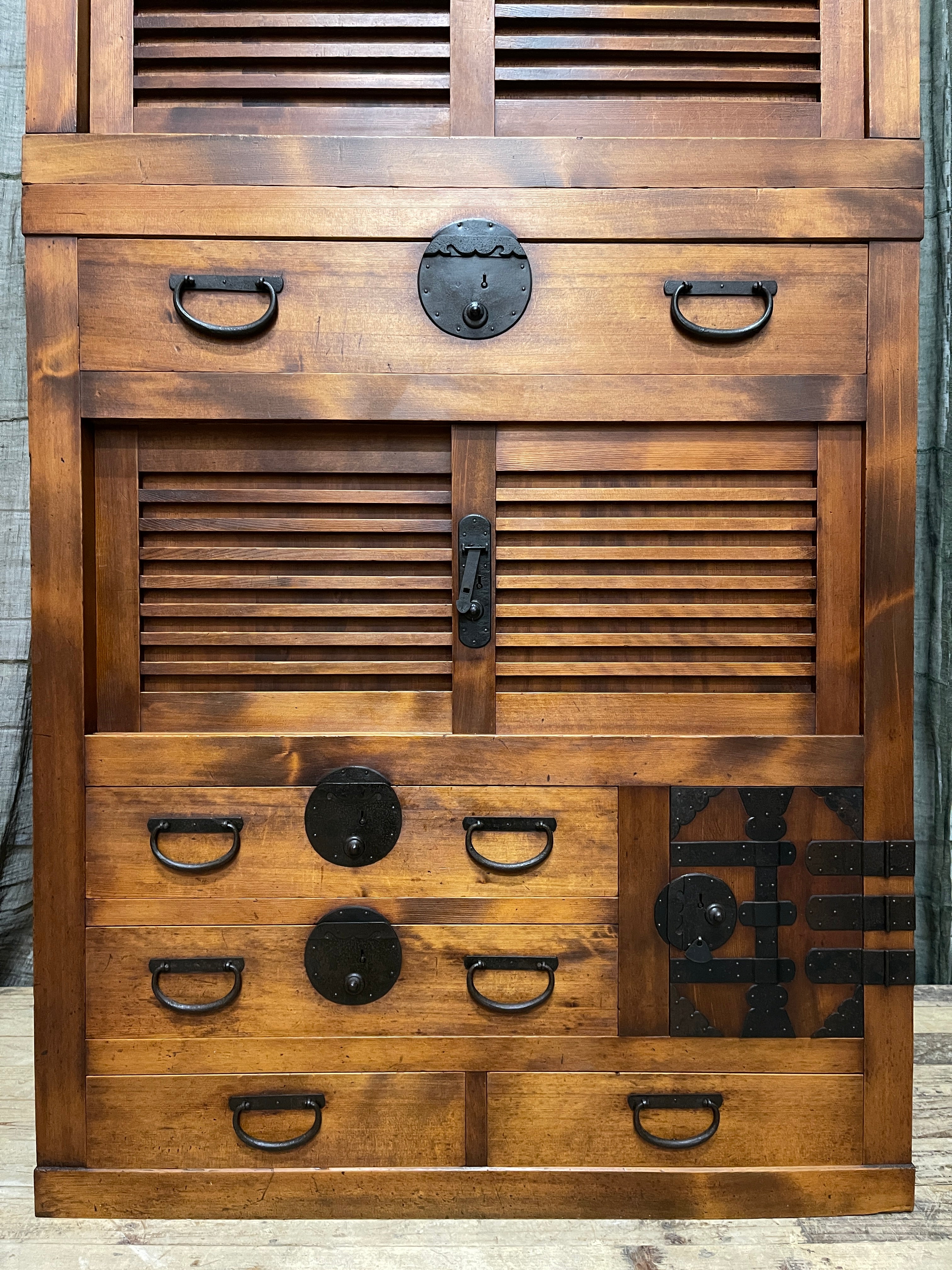 Japanese Choba Dansu, Merchant’s Chest – Cedar & Cypress | Meiji