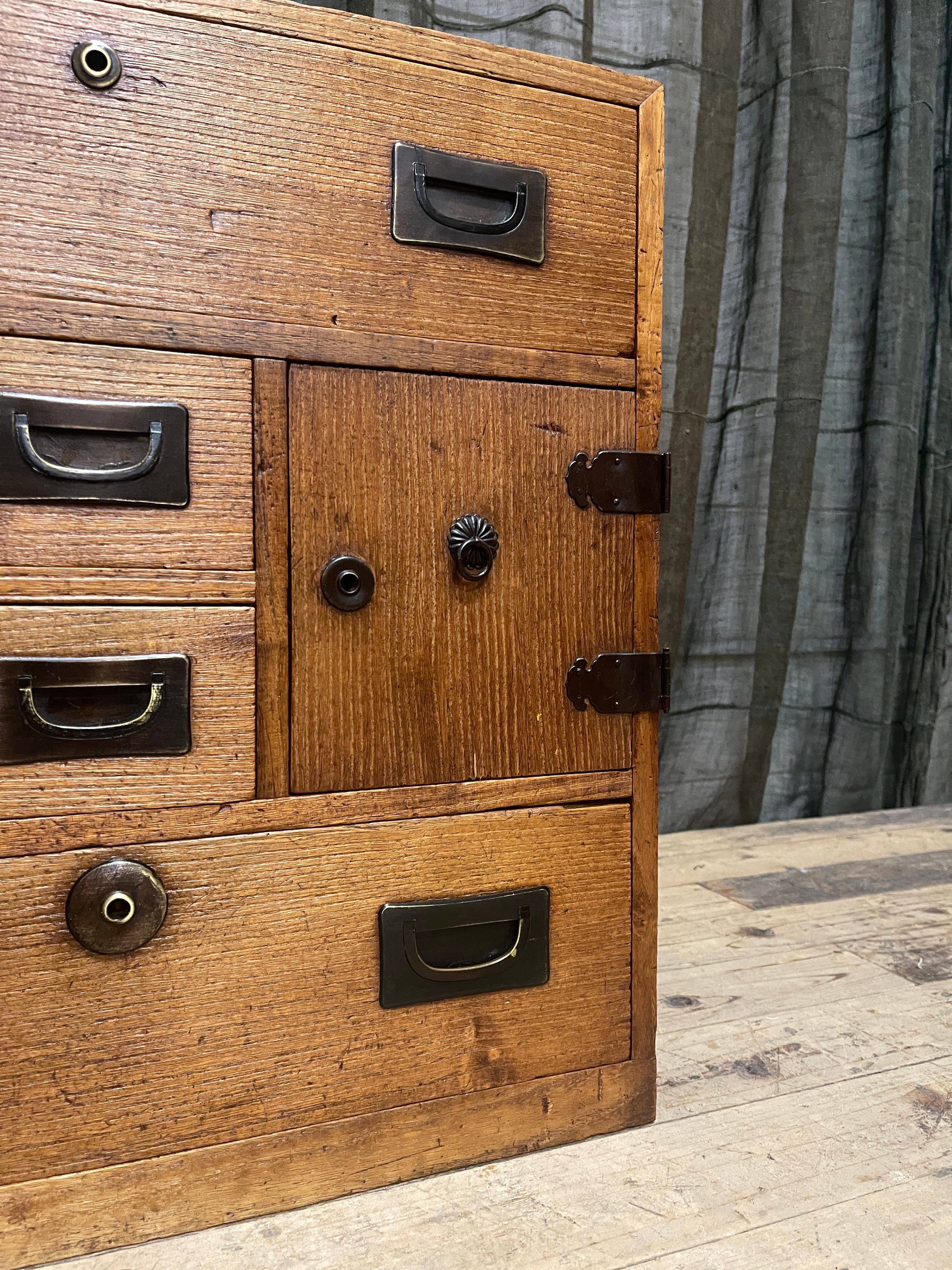 Vintage Japanese Ko Dansu Side Cabinet - Paulownia | Showa