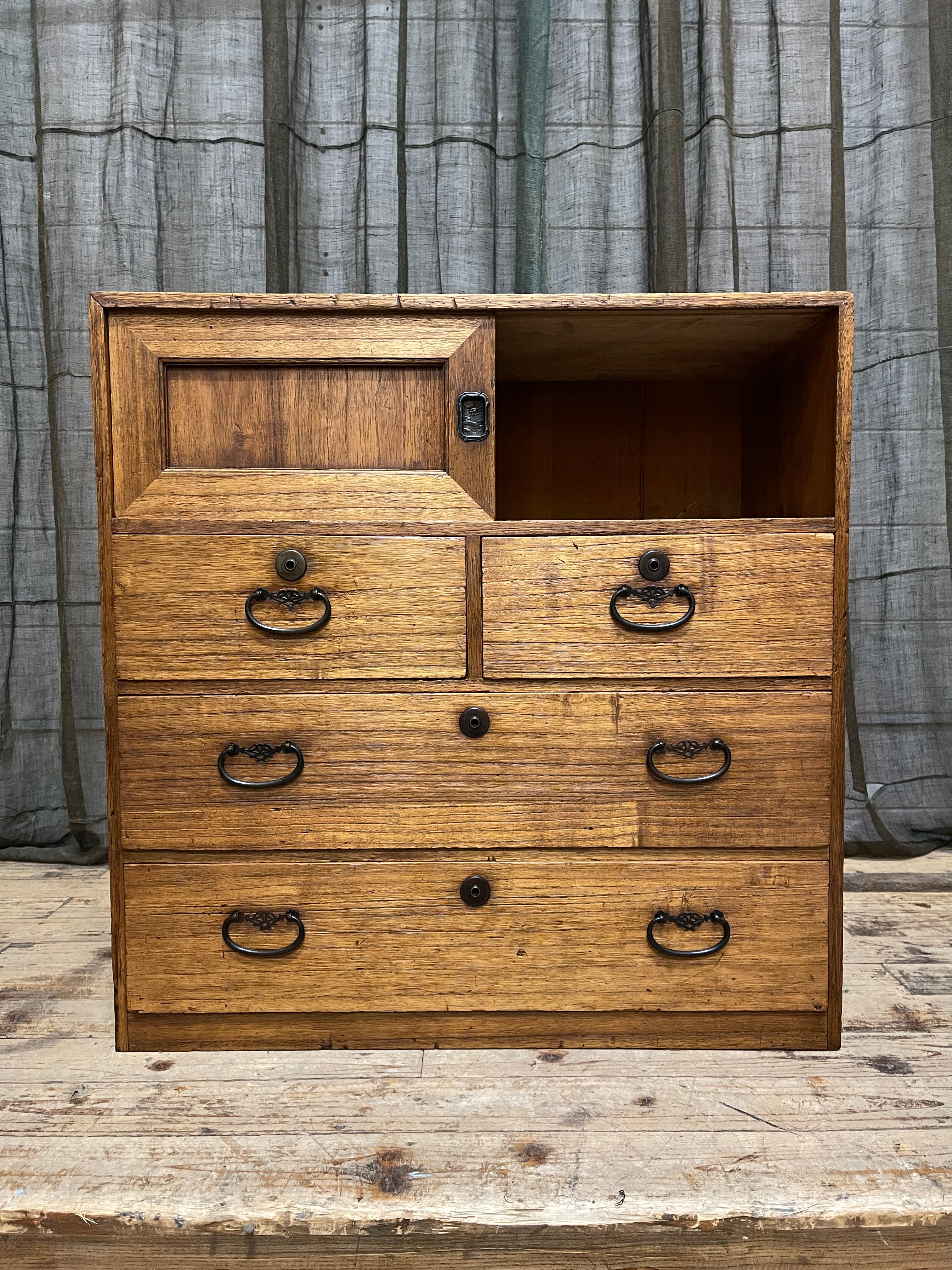 Japanese Storage Cabinet - Cypress & Paulownia | Taisho