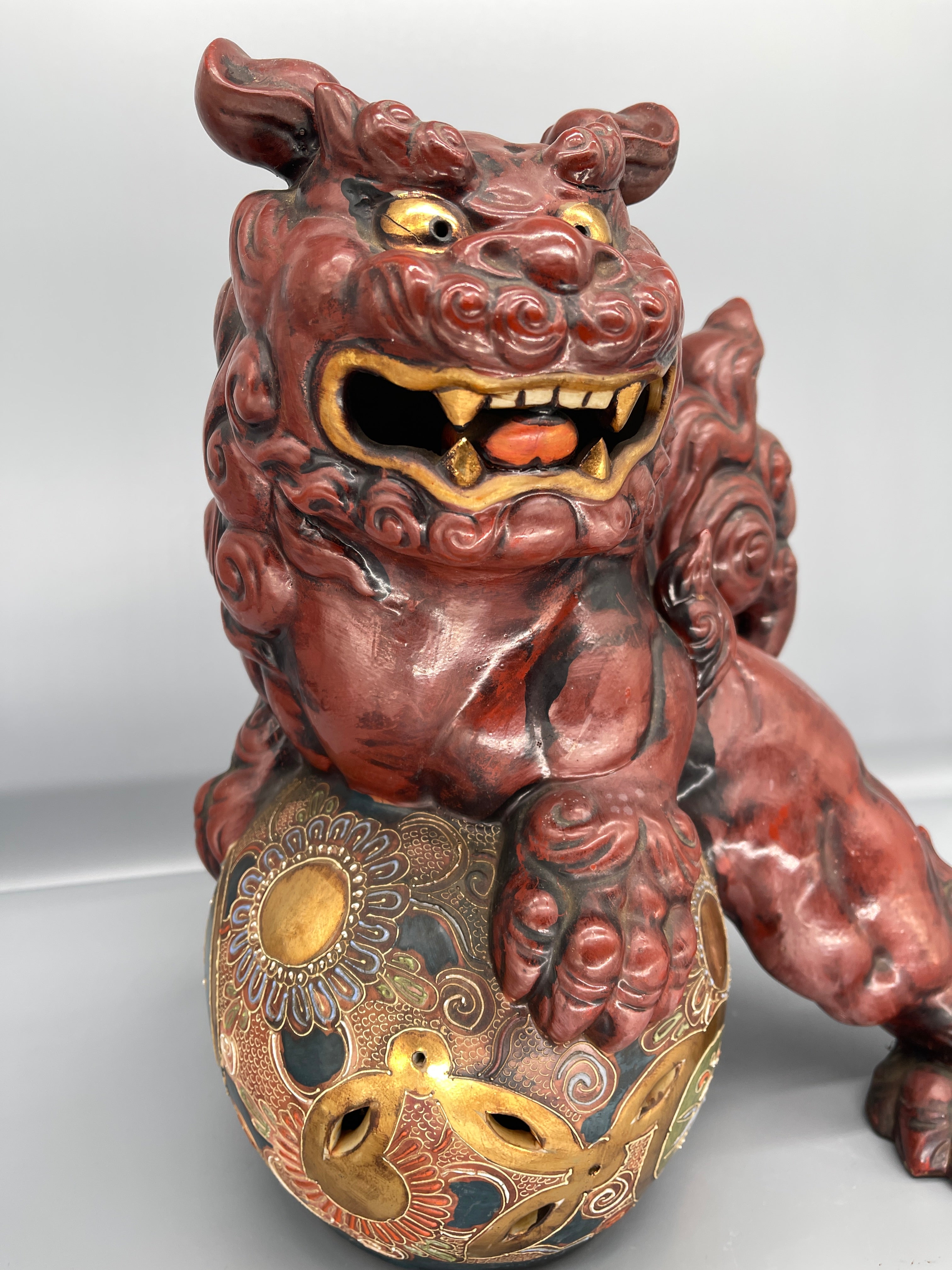 Vintage Japanese Kutani Porcelain Shi-Shi | c.1970