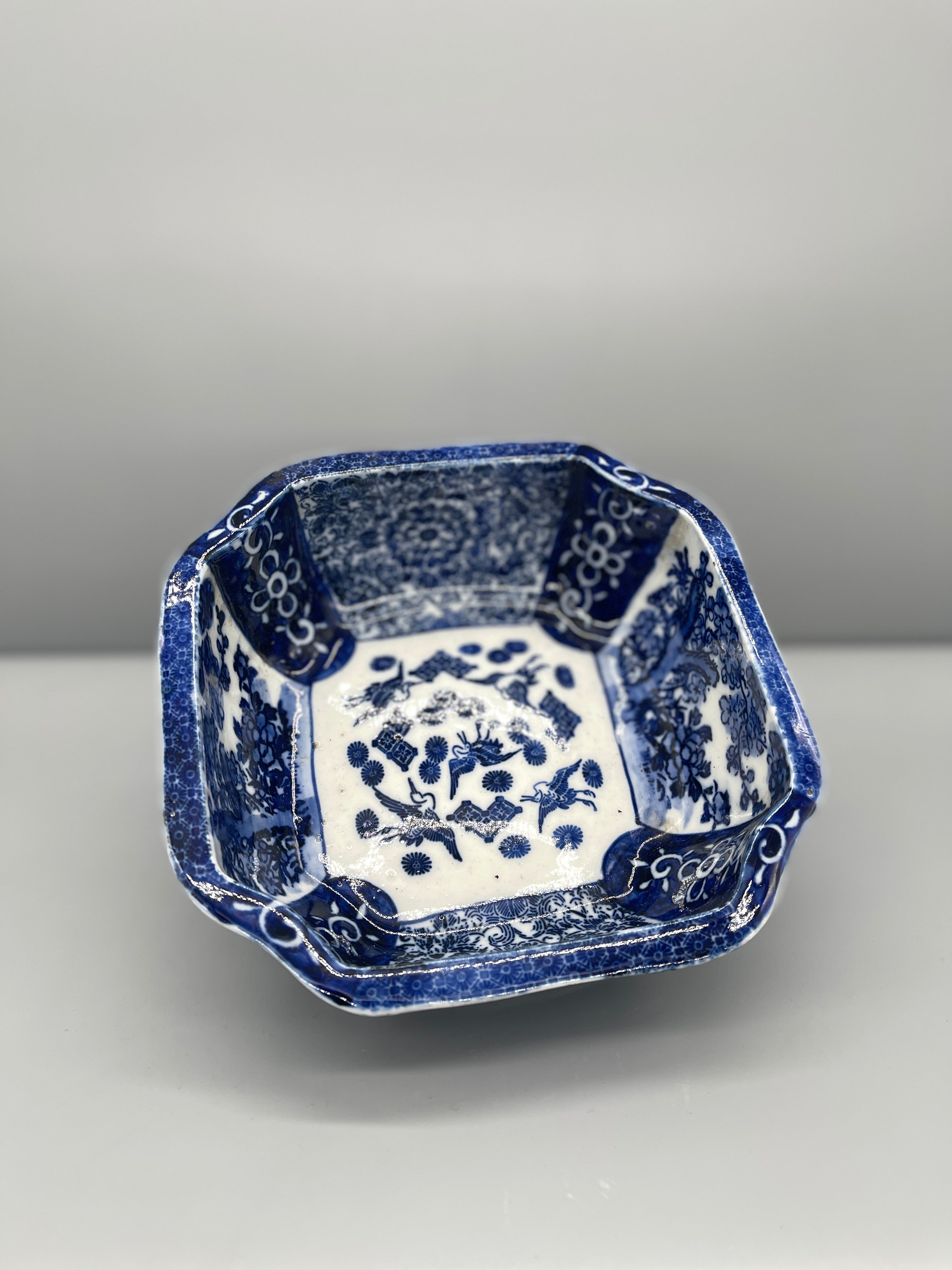 Vintage Japanese Serving Bowl, IMARI Ware - LARGE