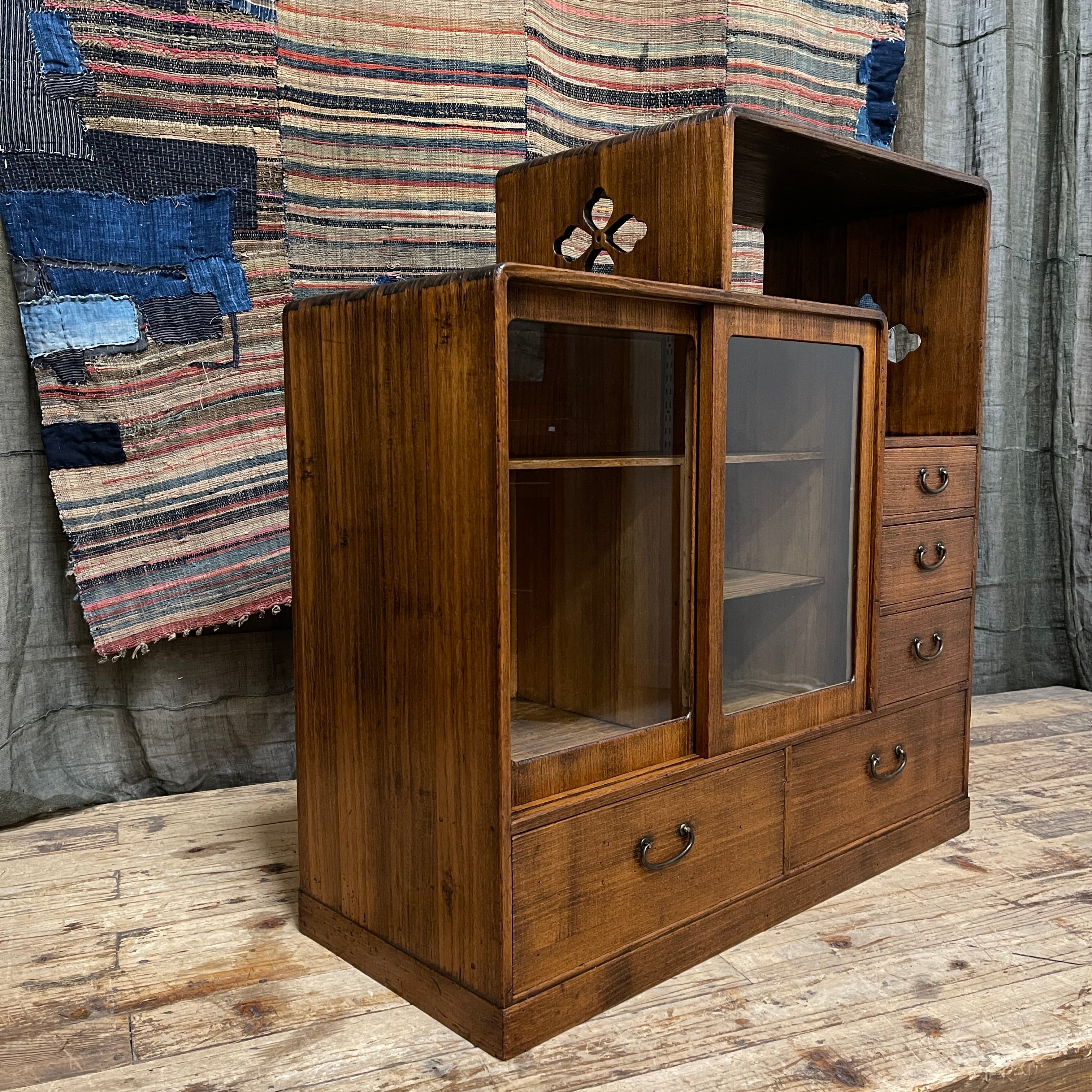 Kazari Dana, Japanese Display Cabinet - Paulownia | c.1950