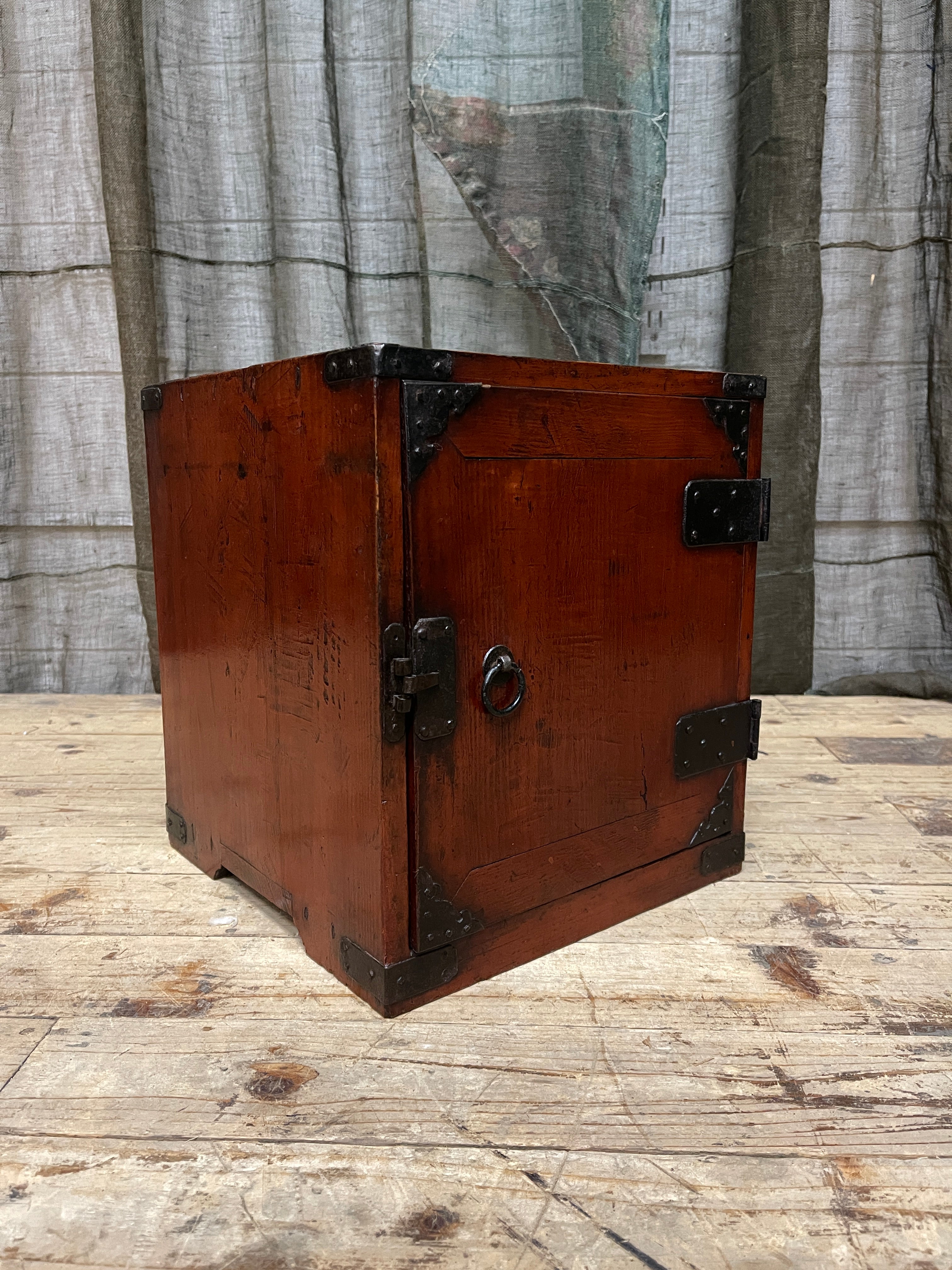 Funa Dansu, Japanese Ships Chest - Cypress | Meiji