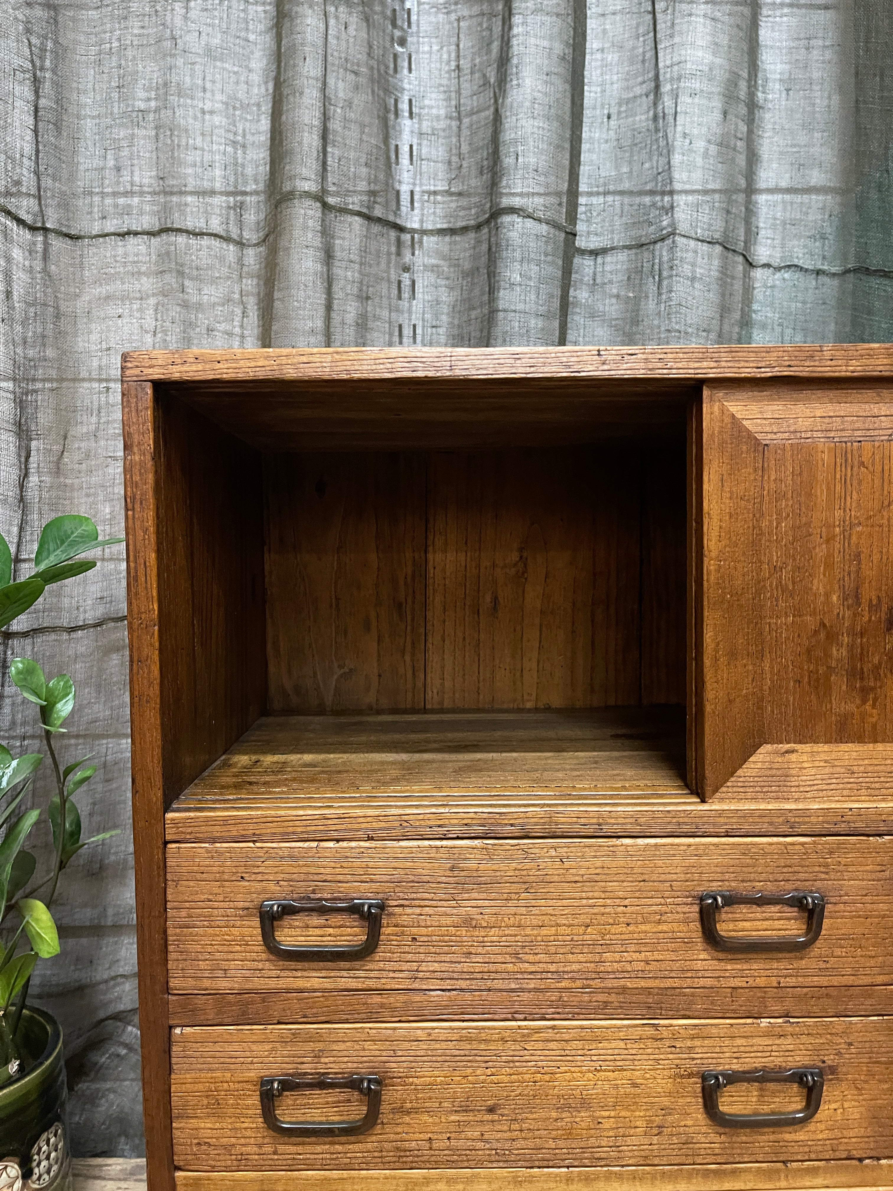 Ko Dansu, Japanese Side Cabinet - Paulownia | 1920's