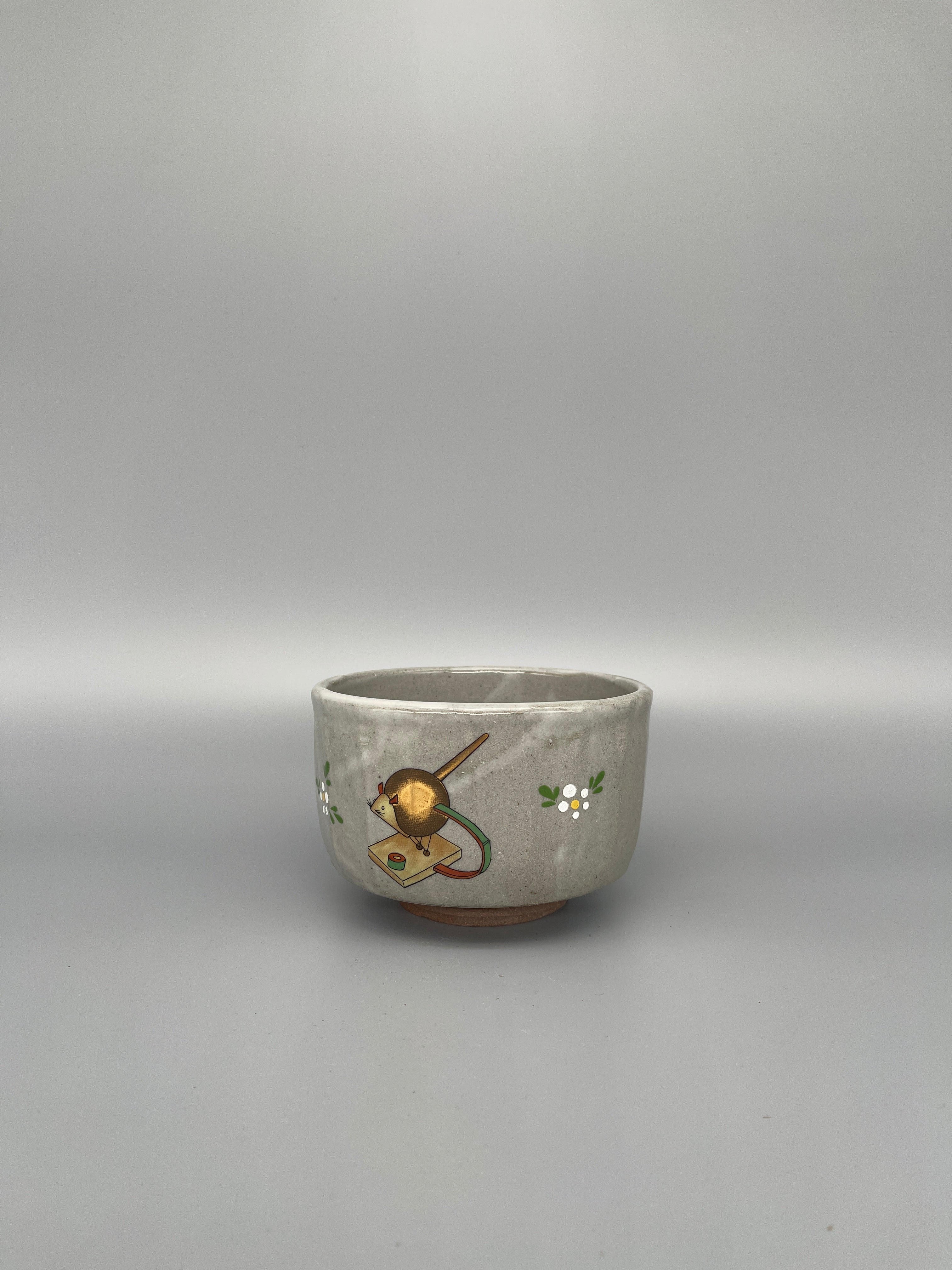 Vintage Japanese Matcha Bowl, Chawan - Grey, Mouse Motif
