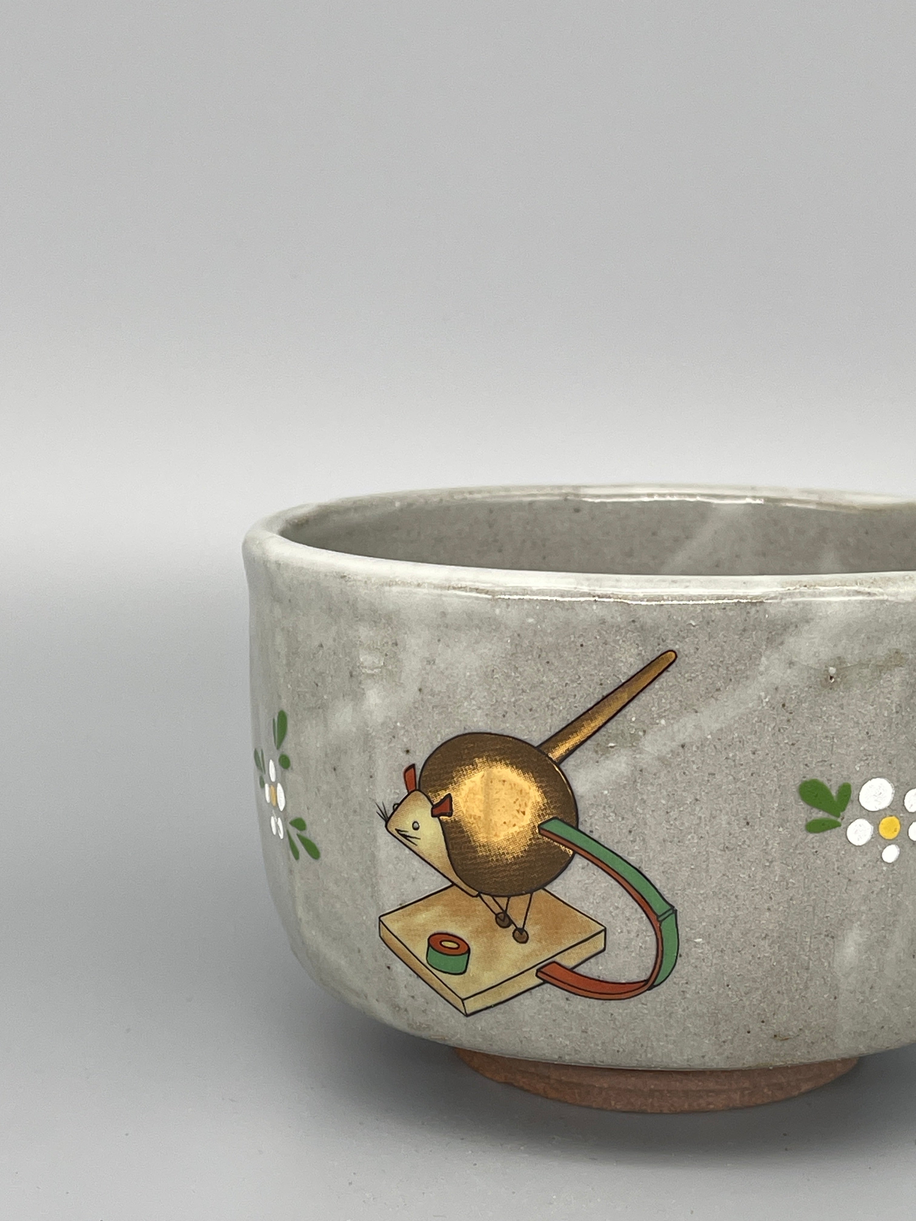Vintage Japanese Matcha Bowl, Chawan - Grey, Mouse Motif
