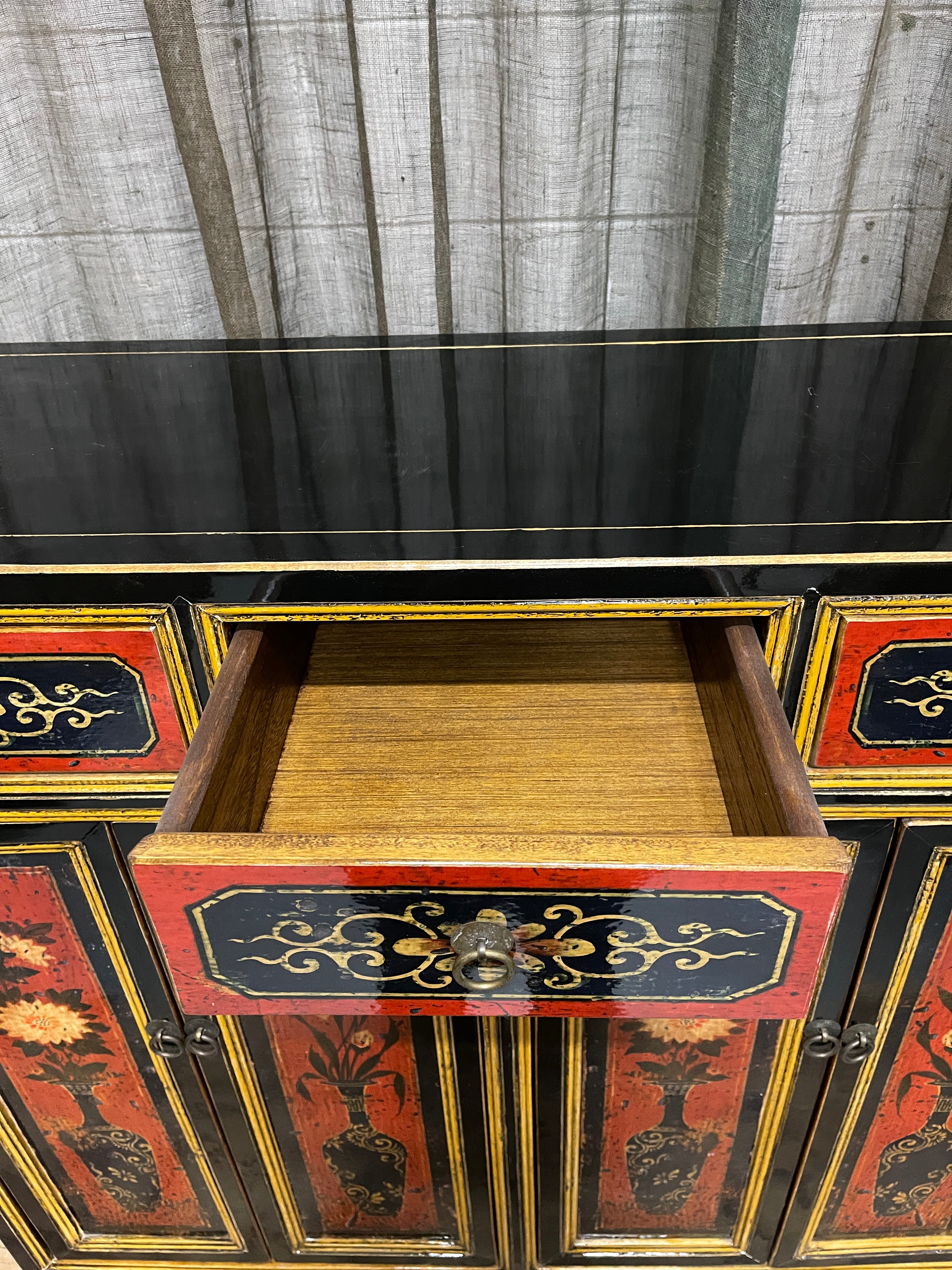 Chinese Black Lacquered Shoe Cabinet
