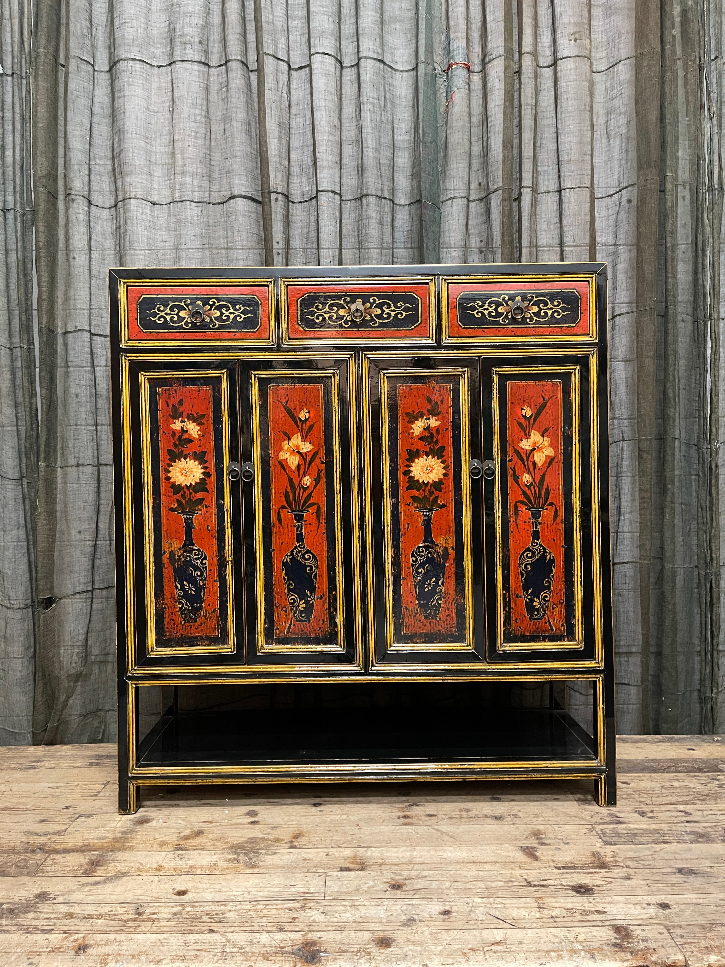 Chinese Black Lacquered Shoe Cabinet
